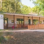 Modular Eco Building for junior school classrooms at Liverpool College with white cladding by TGEscapes