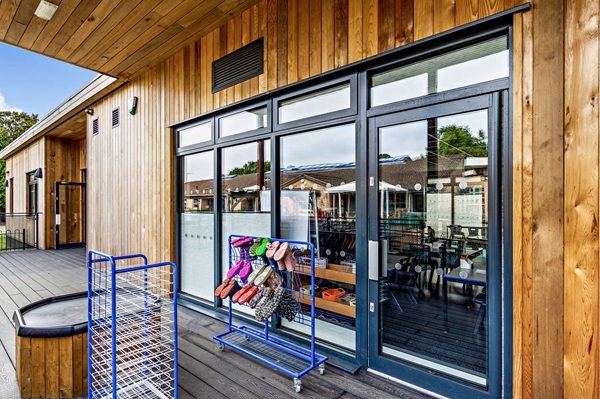 https://tgescapes.co.uk/wp-content/uploads/2025/10/SEND-provision-for-Key-Stage-1-using-TG-Escapes-Modular-Timber-Frame-System-5.jpg