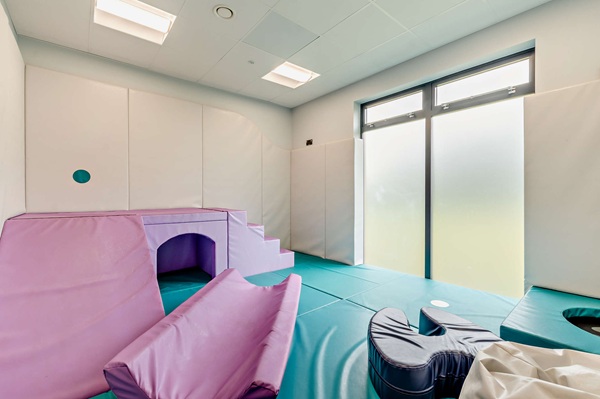 https://tgescapes.co.uk/wp-content/uploads/2025/10/SEND-provision-for-Key-Stage-1-using-TG-Escapes-Modular-Timber-Frame-System-5.jpg